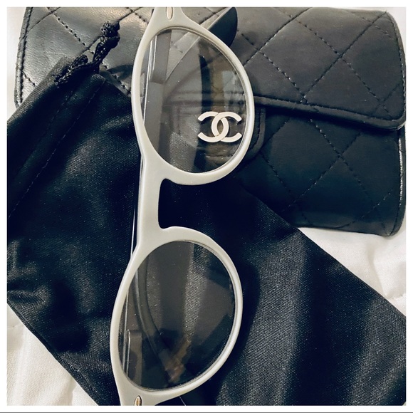 ✨ONE DAY SALE✨Fabulous Peepers Readers glasses - Picture 3 of 9